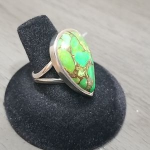 Green copper Mojave turquoise ring NWT